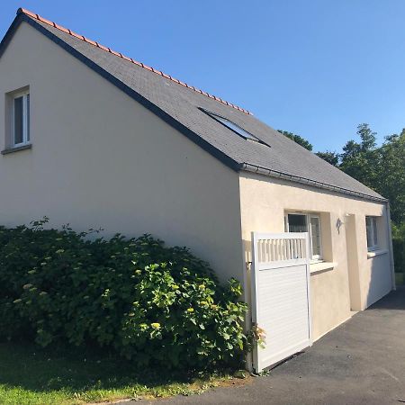 Bed and Breakfast Le Nid Du Franc Avranches Exterior foto